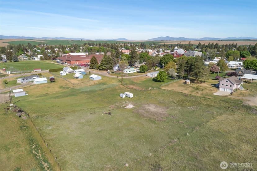 Property photo for 410 E Pine Street, Waterville photo 7