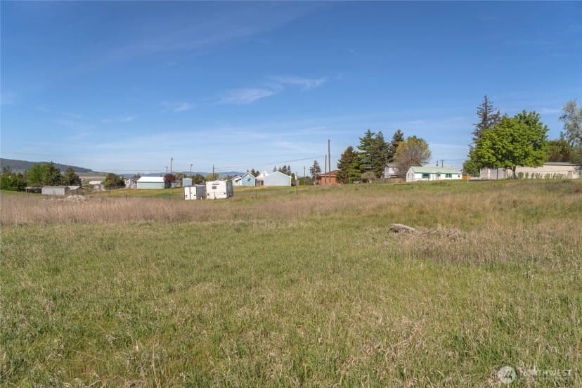 Property photo for 410 E Pine Street, Waterville photo 15