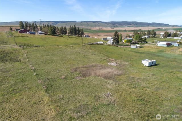 Property photo for 410 E Pine Street, Waterville photo 5
