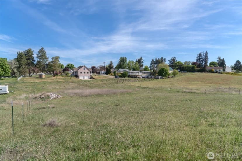 Property photo for 410 E Pine Street, Waterville photo 12