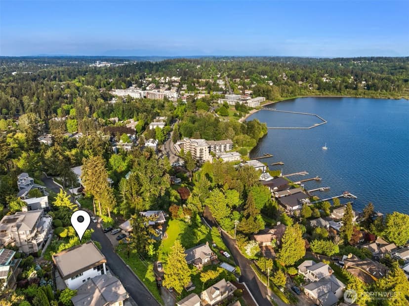 Property photo for 8902 Ne 117th Place, Kirkland photo 38