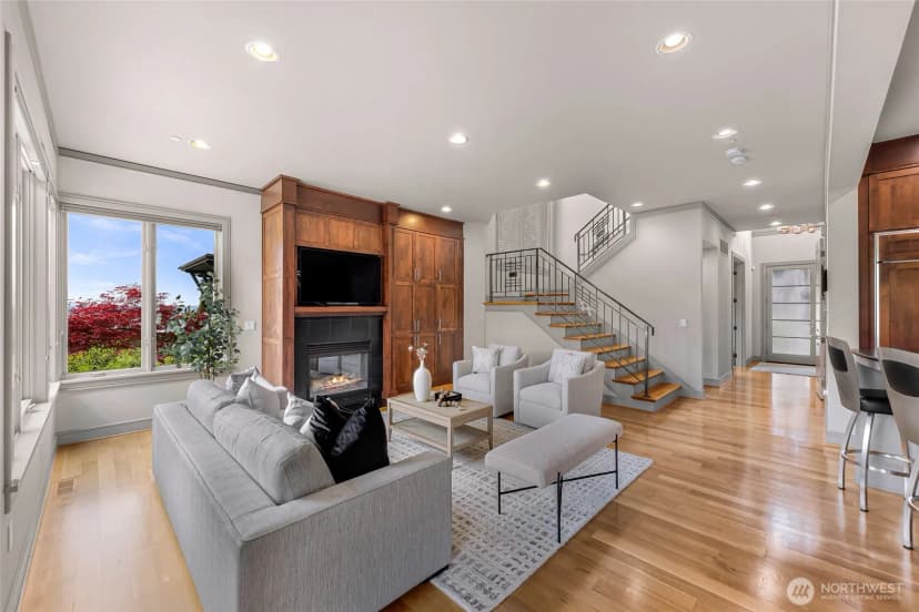 Property photo for 8451 Se 44th Street, Mercer Island photo 11
