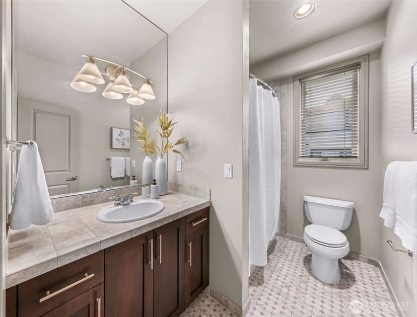 Property photo for 8451 Se 44th Street, Mercer Island photo 30