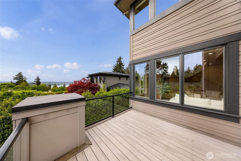 Property photo for 8451 Se 44th Street, Mercer Island photo 21