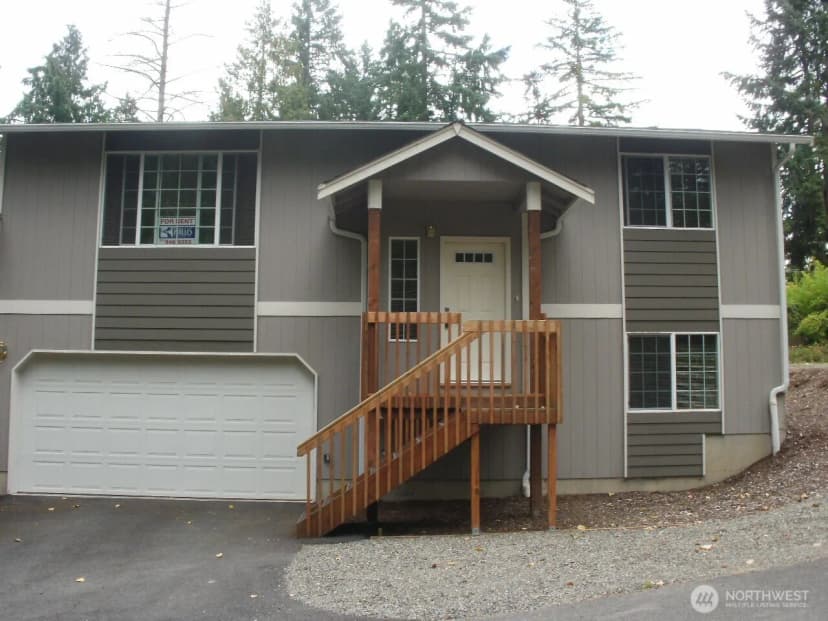 Property photo for 7229 Vandermark Road E, Bonney Lake photo 3