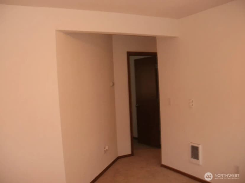 Property photo for 7229 Vandermark Road E, Bonney Lake photo 18