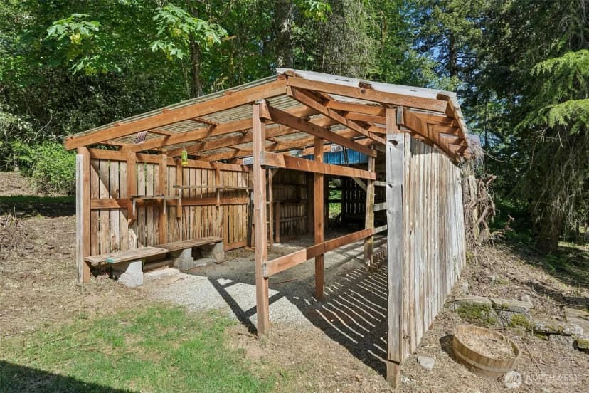 Property photo for 215 Ne 386th Street, Woodland photo 38