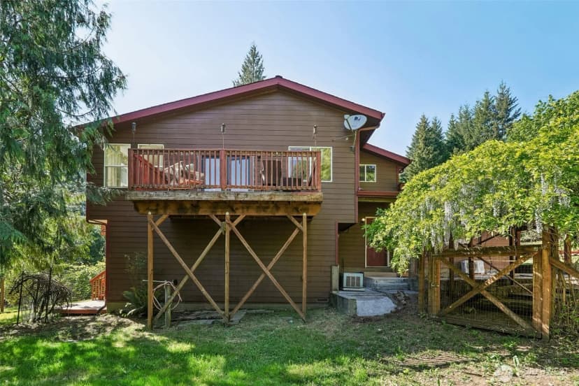 Property photo for 215 Ne 386th Street, Woodland photo 30