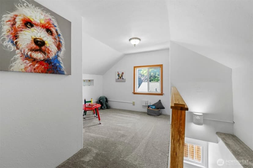 Property photo for 2119 Monroe Avenue, Everett photo 13