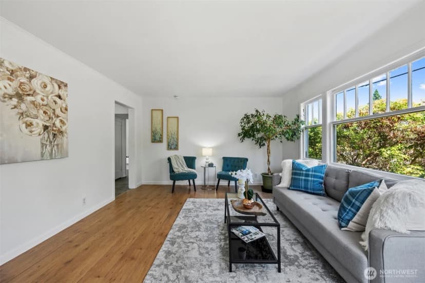Property photo for 2119 Monroe Avenue, Everett photo 5