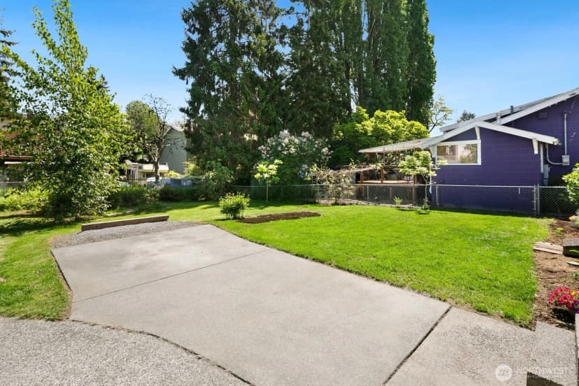 Property photo for 9032 15th Avenue Sw, Seattle photo 17