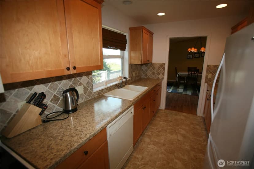 Property photo for 34905 I Street, Ocean Park photo 22