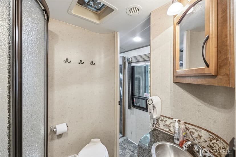 Property photo for 1164 Alder Lane, Sumas photo 12