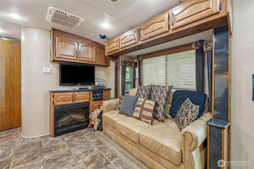 Property photo for 1164 Alder Lane, Sumas photo 9