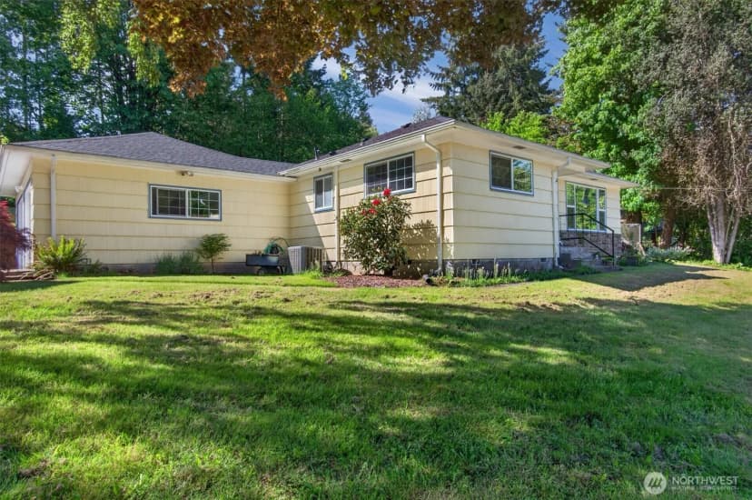 Property photo for 914 Coal Creek Road, Longview photo 5