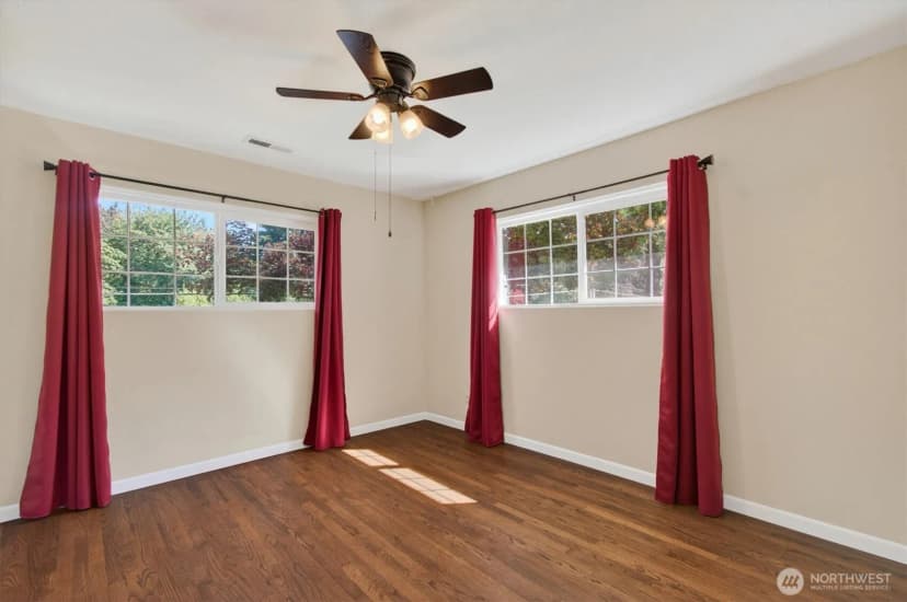 Property photo for 914 Coal Creek Road, Longview photo 26