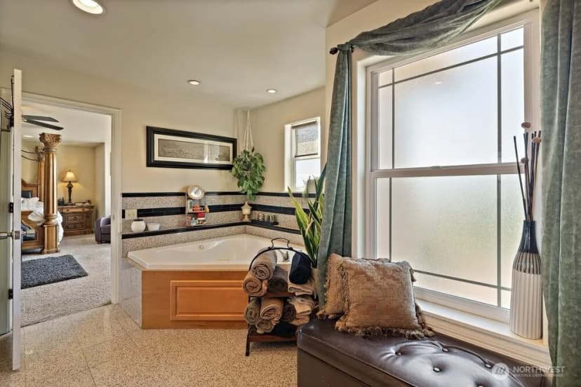 Property photo for 500 Saint Hilarire Road, Yakima photo 13