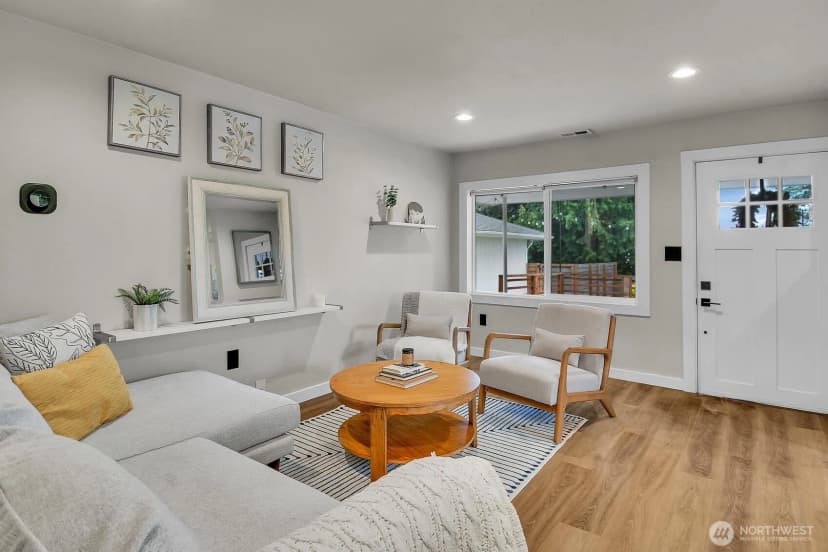 Property photo for 406 Prospect Avenue, Mukilteo photo 8