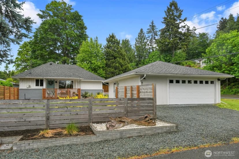 Property photo for 406 Prospect Avenue, Mukilteo photo 2