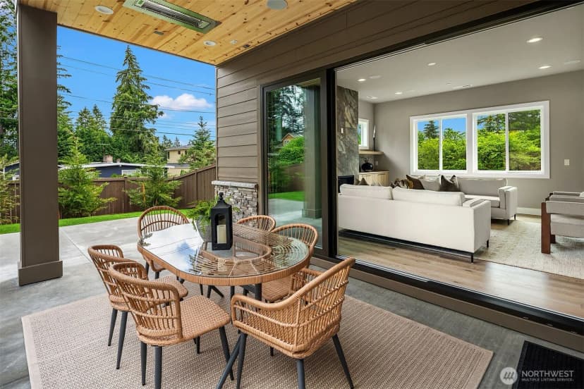 Property photo for 16390 Ne 1st Street, Bellevue photo 14