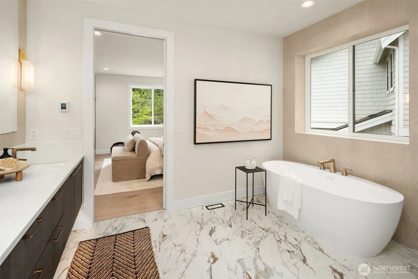 Property photo for 16390 Ne 1st Street, Bellevue photo 31
