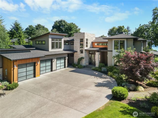 Property photo for 946 7th Court, Fox Island