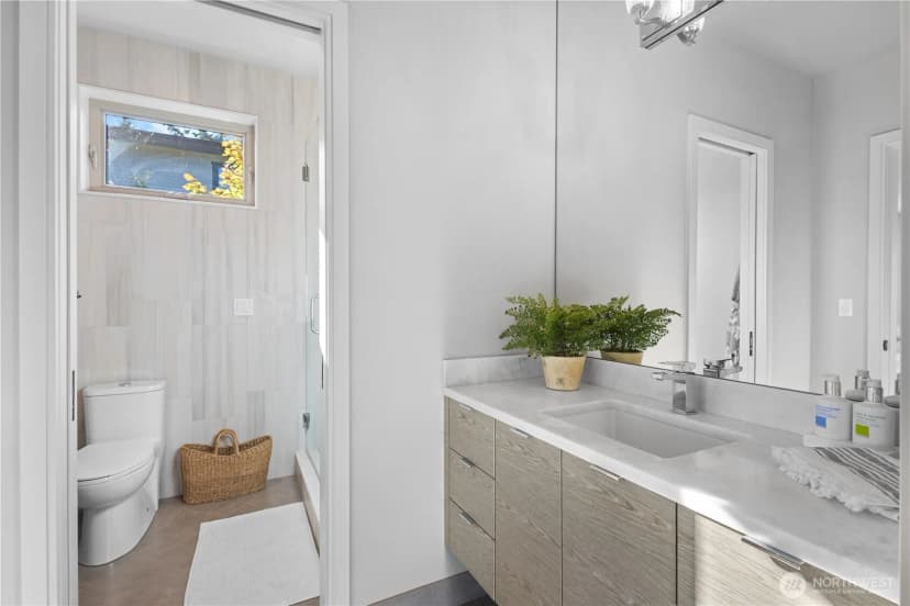 Property photo for 946 7th Court, Fox Island photo 15