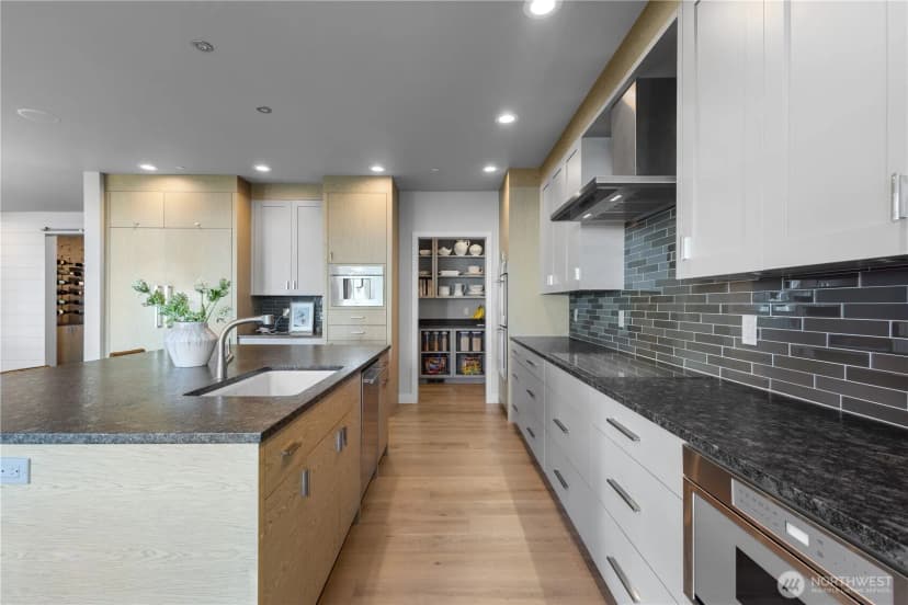 Property photo for 946 7th Court, Fox Island photo 11