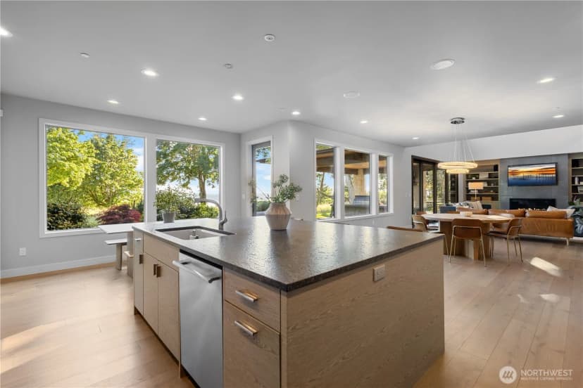 Property photo for 946 7th Court, Fox Island photo 12