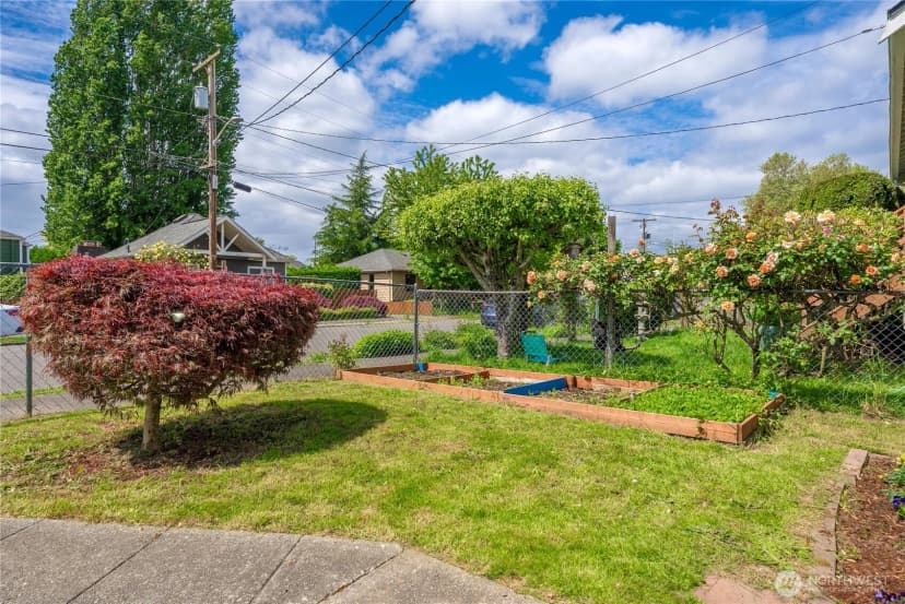 Property photo for 516 Pelly Avenue N, Renton photo 10