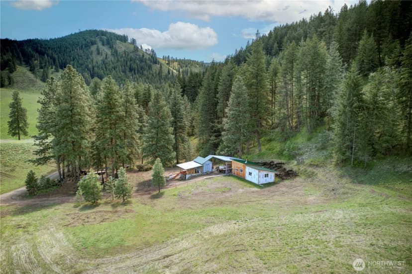 Property photo for 102 Elbow Canyon Road, Twisp photo 23