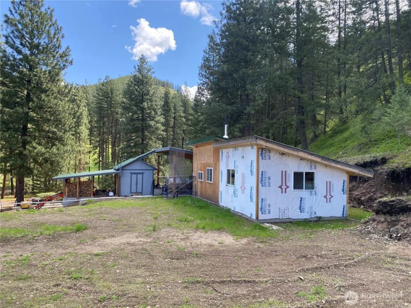 Property photo for 102 Elbow Canyon Road, Twisp photo 15