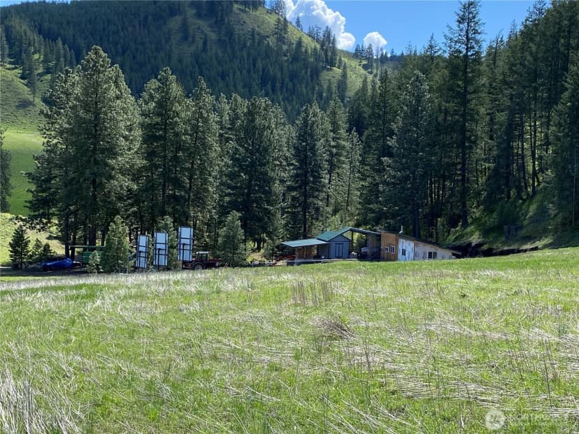 Property photo for 102 Elbow Canyon Road, Twisp photo 17