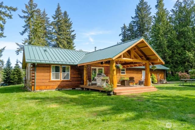 Property photo for 134 Bishop Rd, Port Angeles photo 3