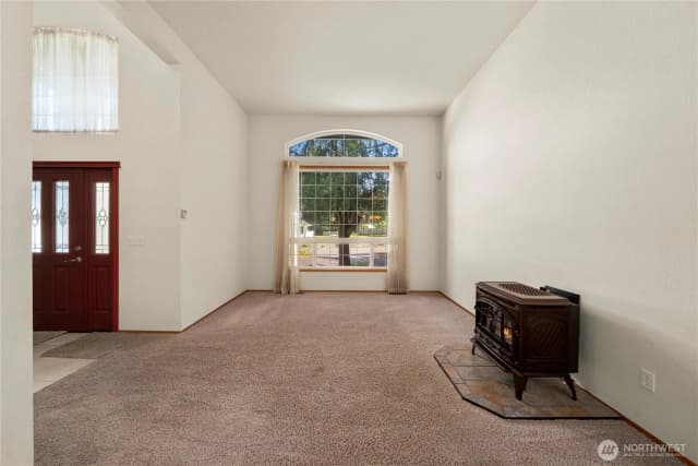 Property photo for 5201 Blacktail Court W, Olympia photo 3