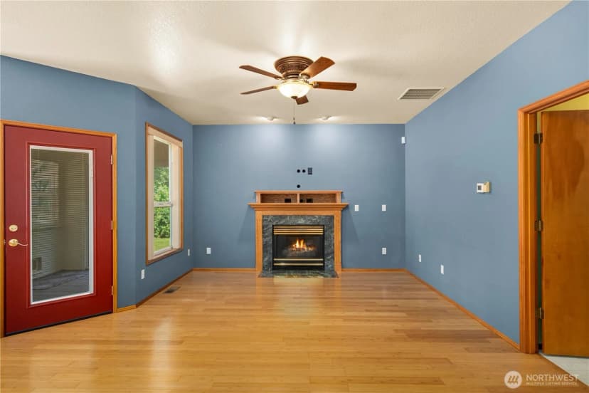Property photo for 5201 Blacktail Court W, Olympia photo 9