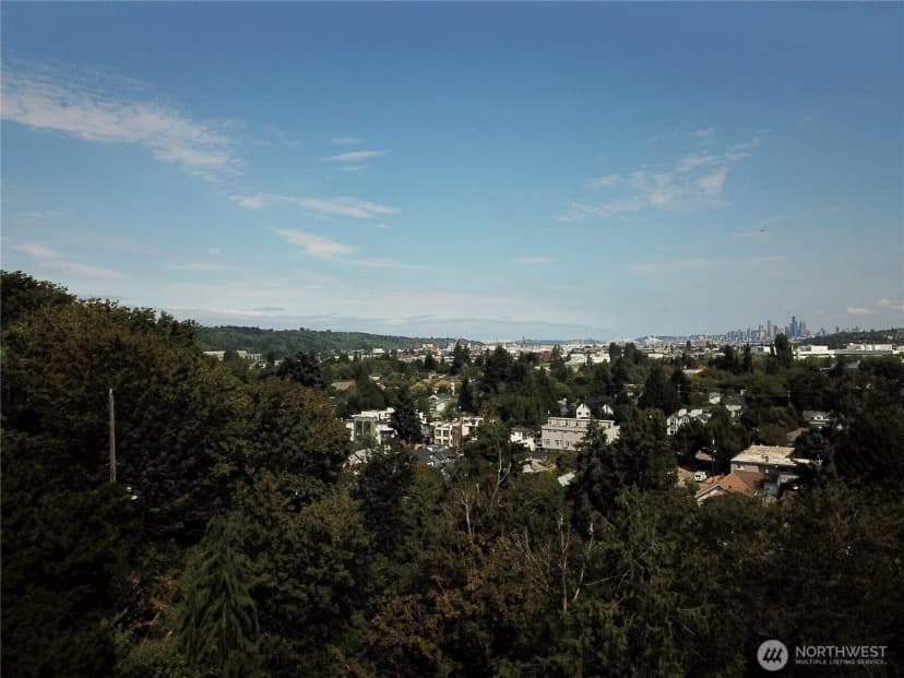 Property photo for 1211 S Trenton Street, Seattle photo 3