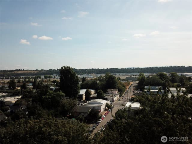 Property photo for 1211 S Trenton Street, Seattle photo 4