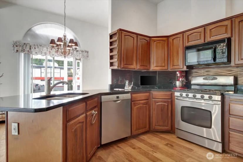 Property photo for 21103 252nd Street Ne, Arlington photo 11