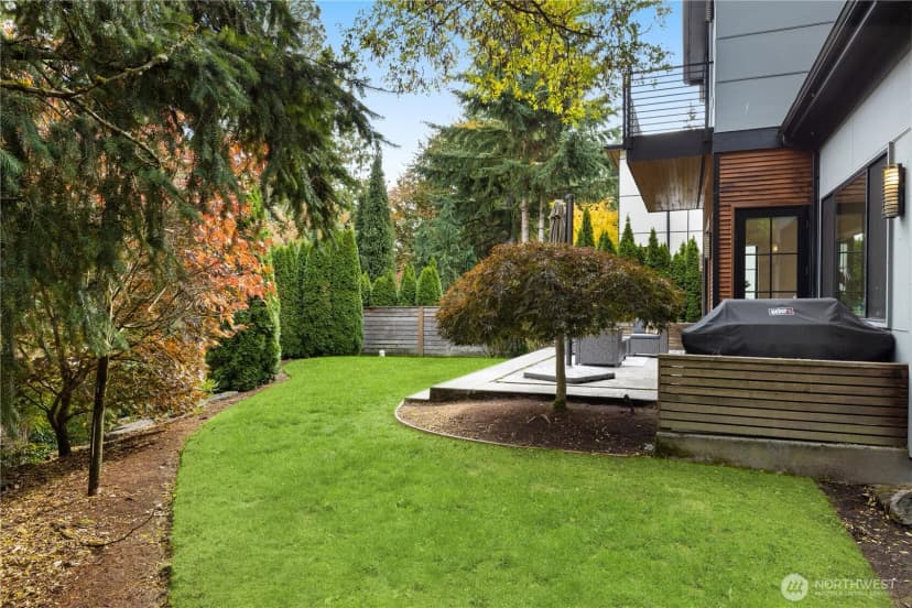 Property photo for 7002 93rd Avenue Se, Mercer Island photo 37