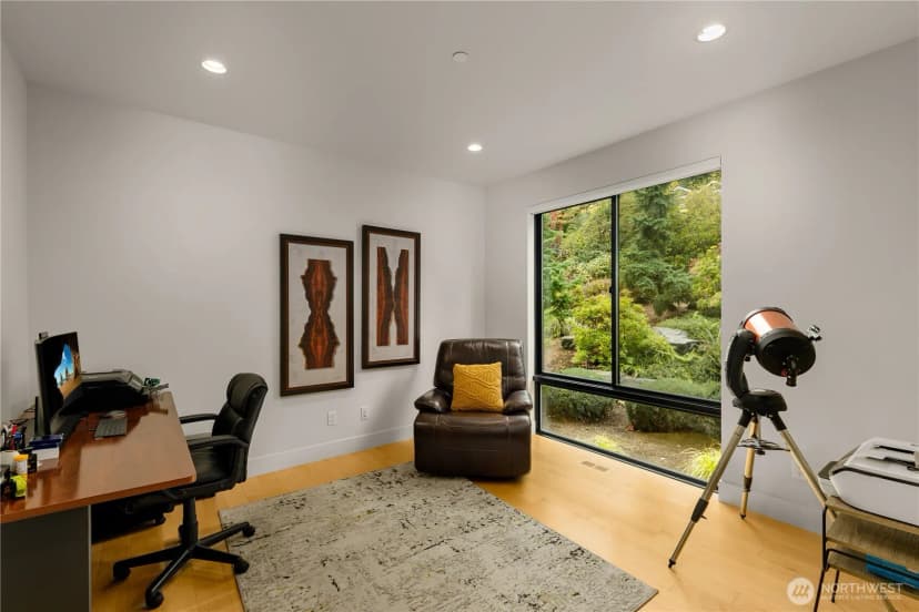Property photo for 7002 93rd Avenue Se, Mercer Island photo 19