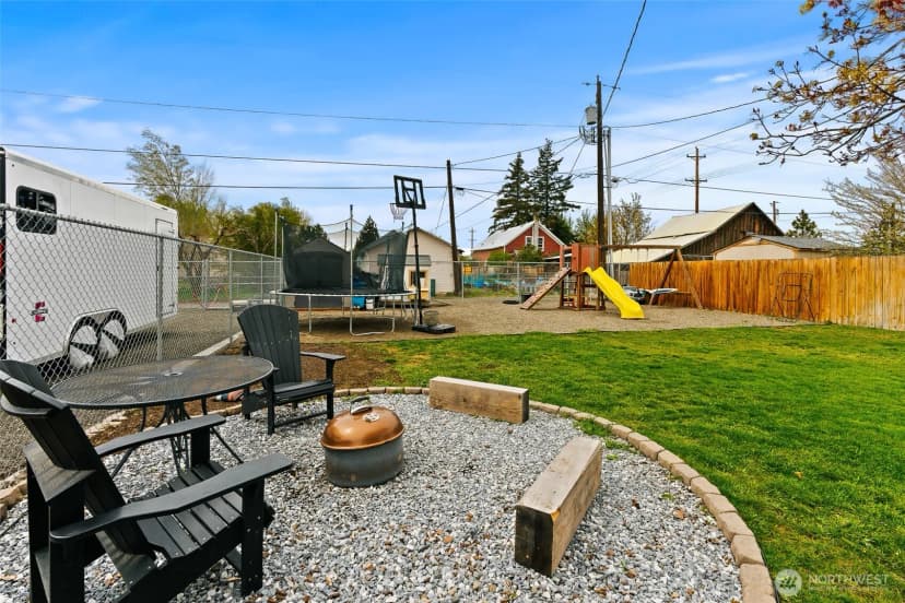 Property photo for 305 N Clark Street, Kittitas photo 23