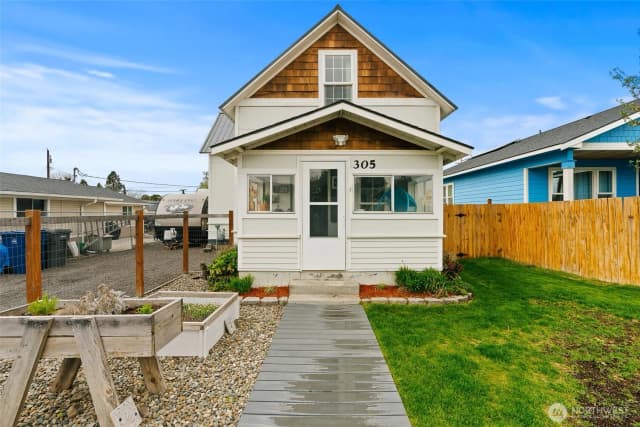 Property photo for 305 N Clark Street, Kittitas photo 4