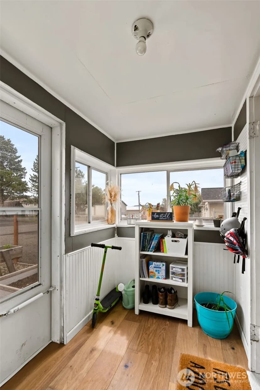 Property photo for 305 N Clark Street, Kittitas photo 6