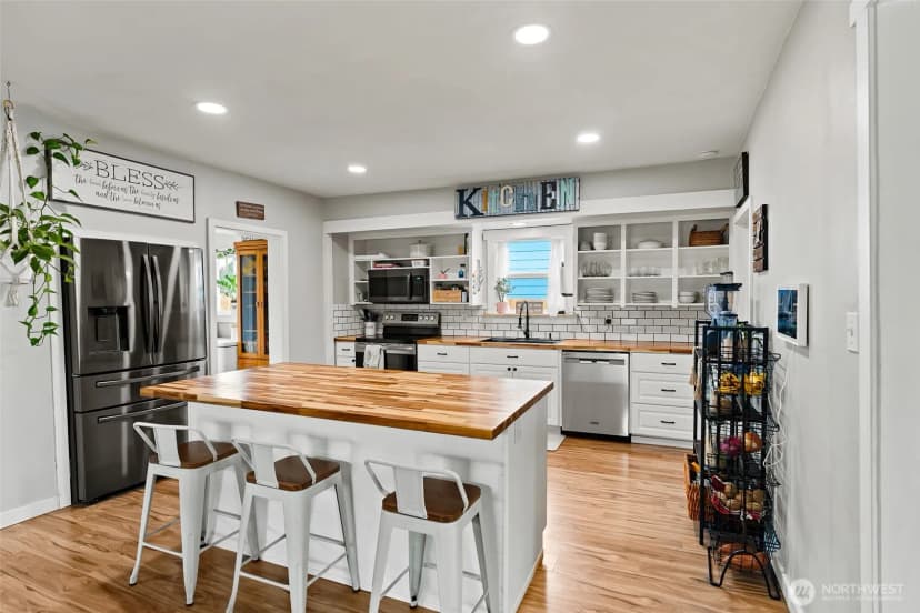 Property photo for 305 N Clark Street, Kittitas photo 11