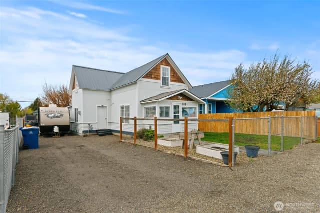 Property photo for 305 N Clark Street, Kittitas
