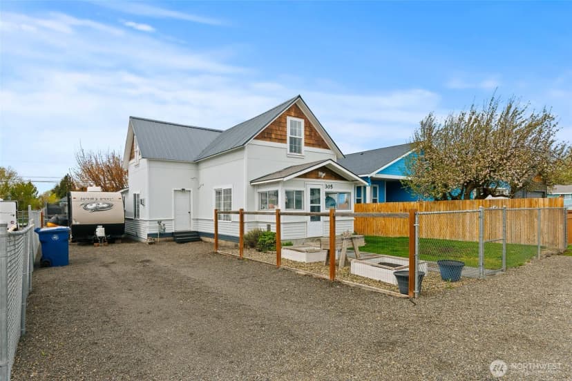Property photo for 305 N Clark Street, Kittitas