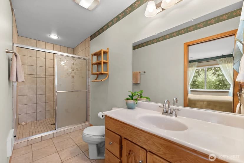 Property photo for 19 Mariposa Lane, Winthrop photo 18