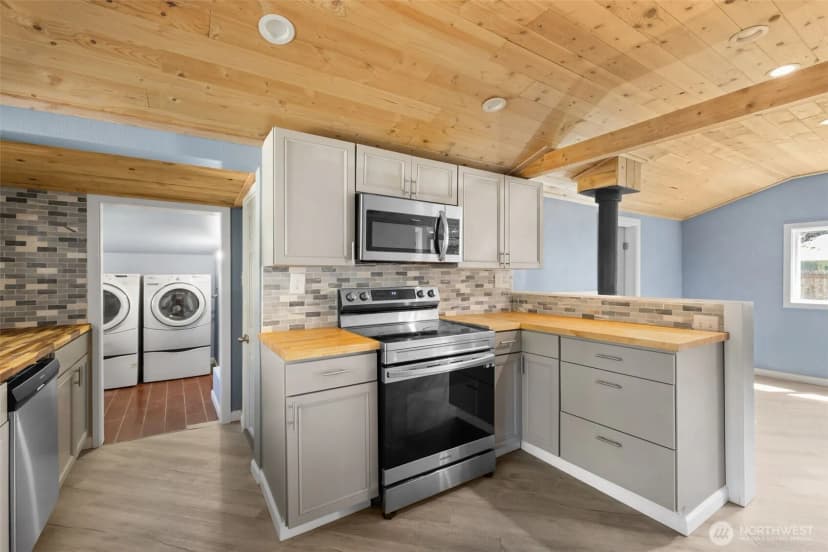 Property photo for 4603 Se Horstman Road, Port Orchard photo 6