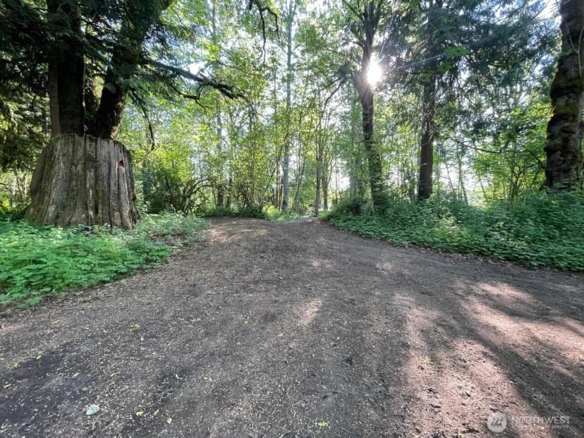 Property photo for 15901 108th Street E, Puyallup photo 11
